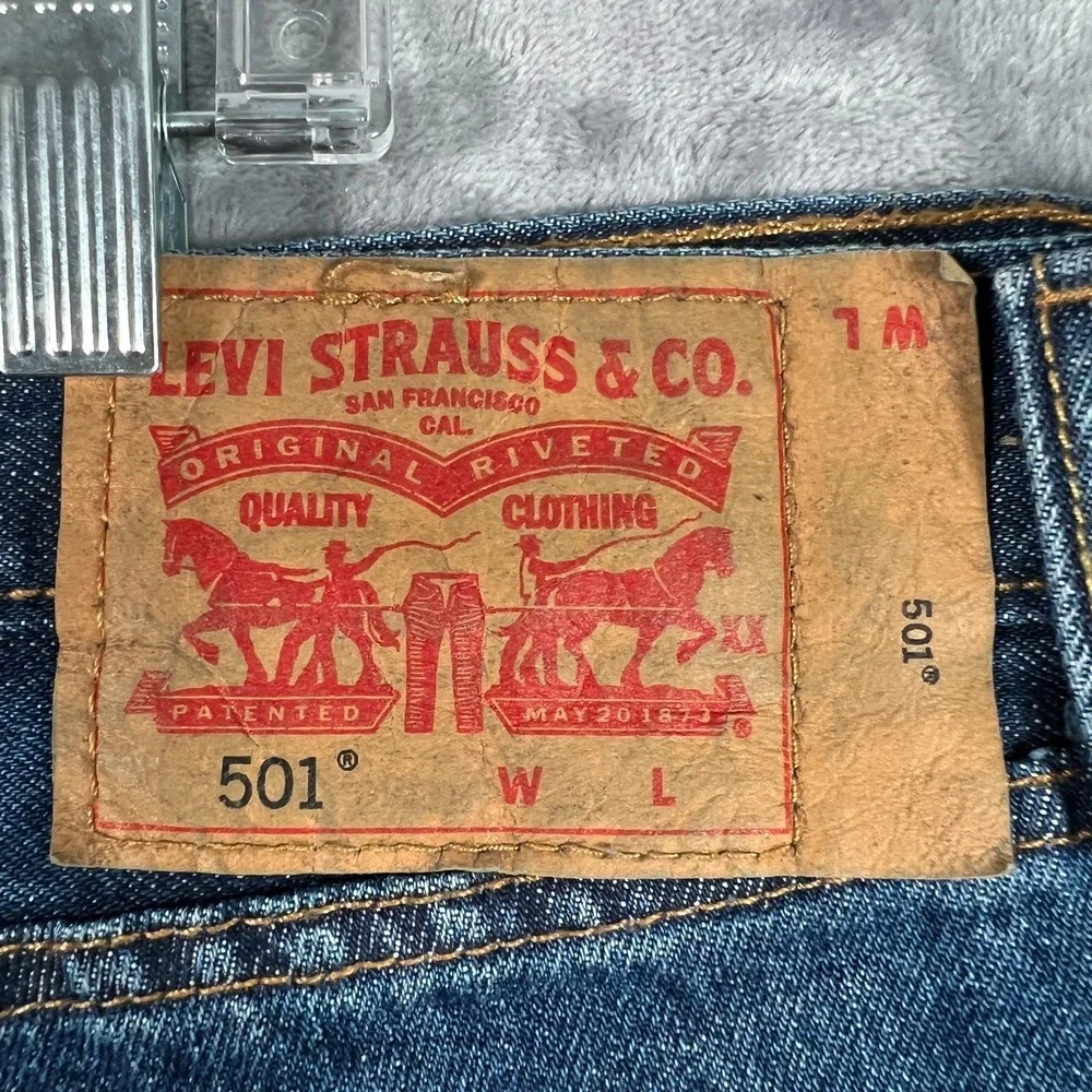Levis 501 Jeans Mens 44x34 Big Tall Button Fly Straight Leg Blue Denim Original